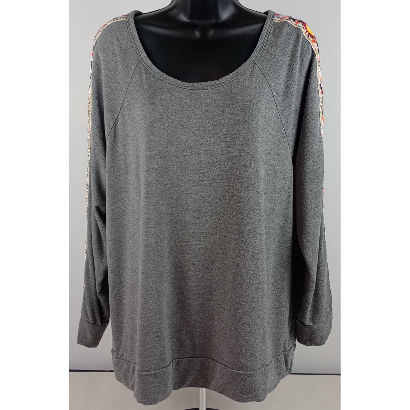 Style & Co Women's L Gray Embroidered Floral Long Sleeve Shirt Boho Artsy
